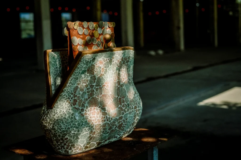 Eesti kujurite skulptorite ühenduse aastanäitus Viscosa Kultuuritehases